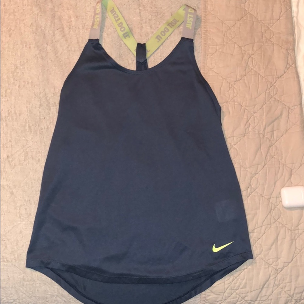 XS Nike tank top